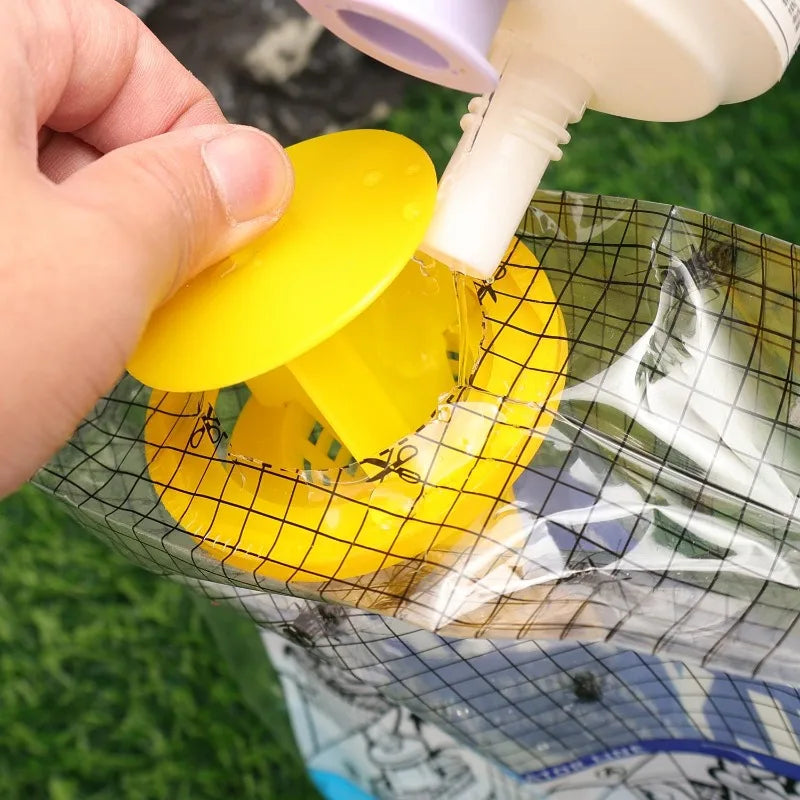 Hanging Outdoor Insect Trap with Natural Bait Disposable Fly Trap for Garden Patio Balcony Camping | Sansoti