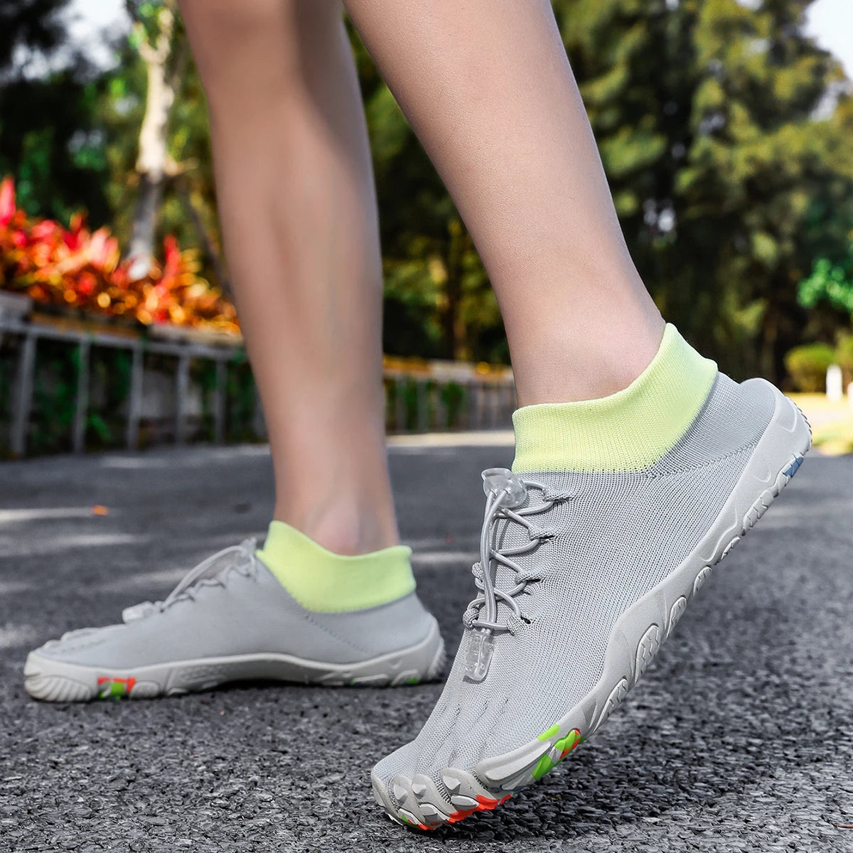 Chaussures aquatiques à compartiments pour les orteils, flexibles et adhérentes, pour la plage, le yoga, la natation, la course à pied et les sports nautiques, pour hommes | Sansoti