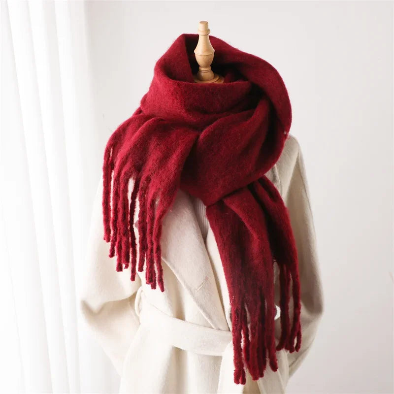 Warmer Winterschal für Damen 240x38cm im dicken Woll-Look, Schultertuch mit Fransen, weicher Strickschal gegen Kälte | Sansoti