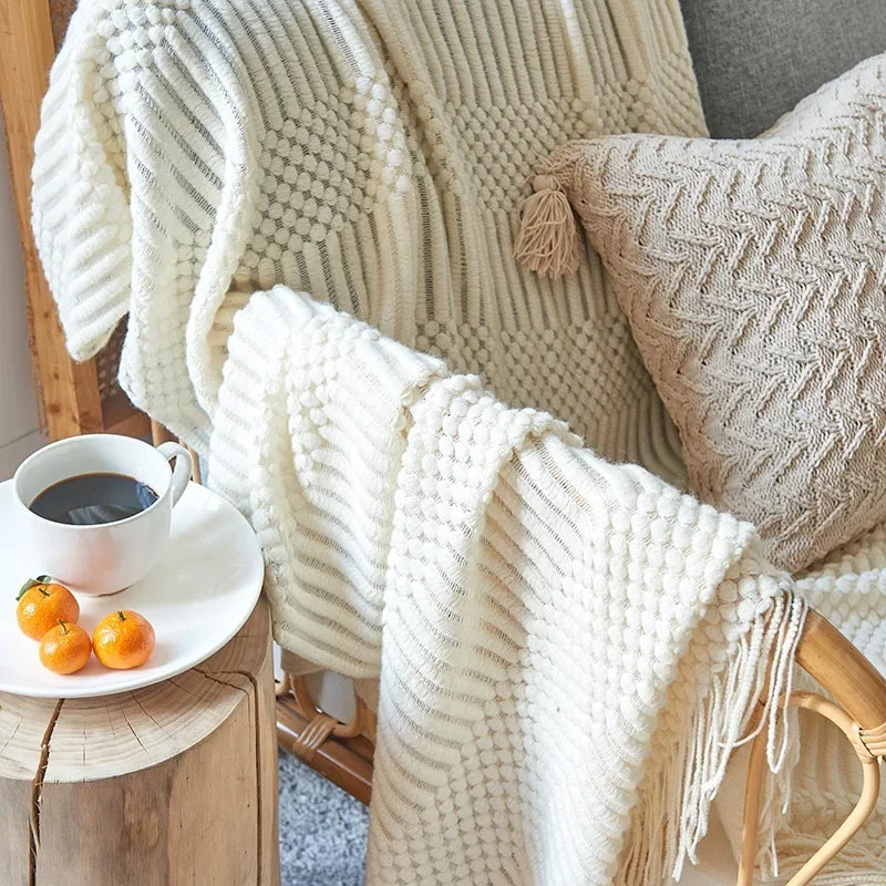 Knitted Acrylic Throw, Soft and Warm, Scandinavian Pattern, Sofa Blanket, Bedroom and Living Room Decorative Blanket | Sansoti