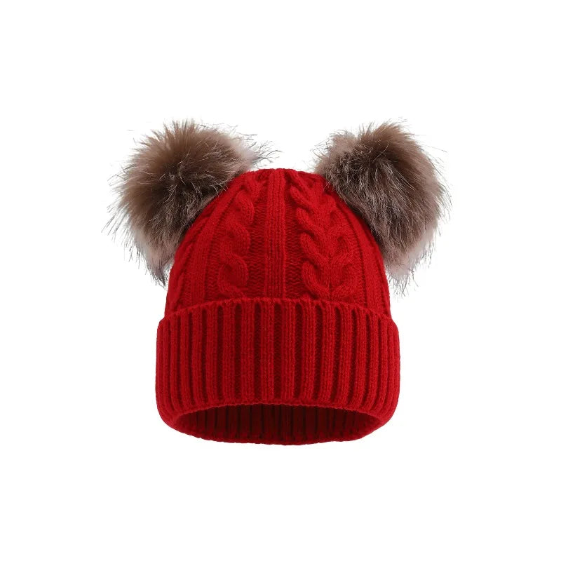 Gestrickte Wintermütze mit zwei Pompons für Damen, warmes Outdoor-Accessoire, elastisch, unifarben, lässig | Sansoti