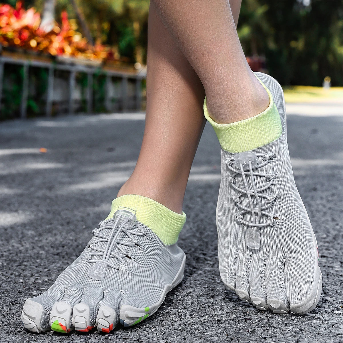 Chaussures aquatiques à compartiments pour les orteils, flexibles et adhérentes, pour la plage, le yoga, la natation, la course à pied et les sports nautiques, pour hommes | Sansoti