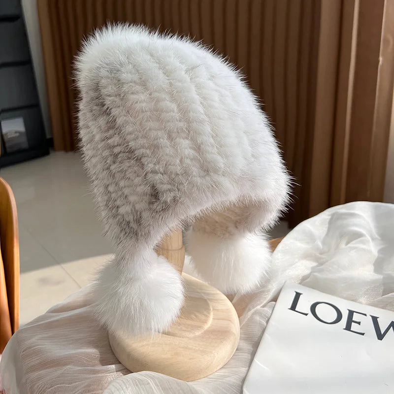 Gebreide Bontmuts met Pompom voor Dames Wintermuts Warm Oorwarmers Spiraalpatroon Luxe Winteraccessoire | Sansoti