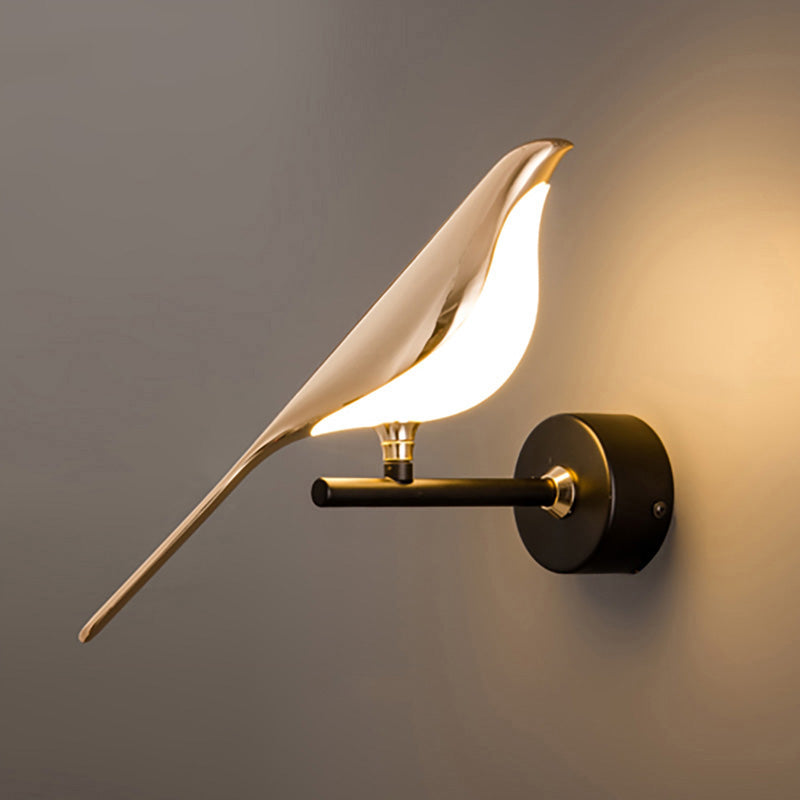 Aplique de pared con pájaro de metal dorado y negro, LED blanco cálido, decorativo para dormitorio y recibidor | Sansoti