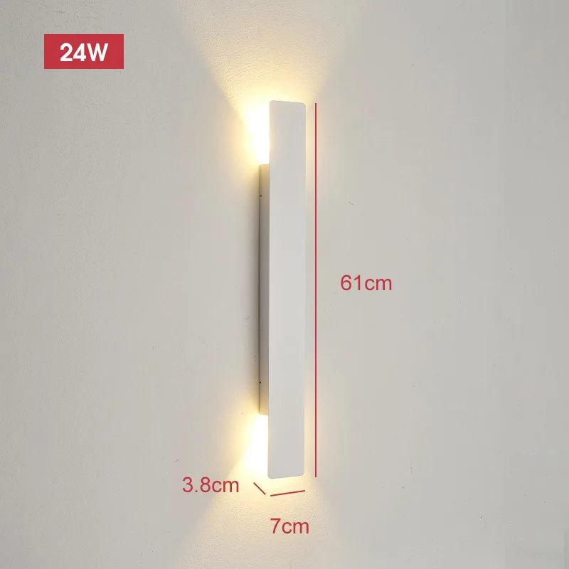 Aluminium Buitenwandlamp LED 18W Zwart Waterdicht IP65 Moderne Verlichting voor Terras Tuin en Balkon | Sansoti