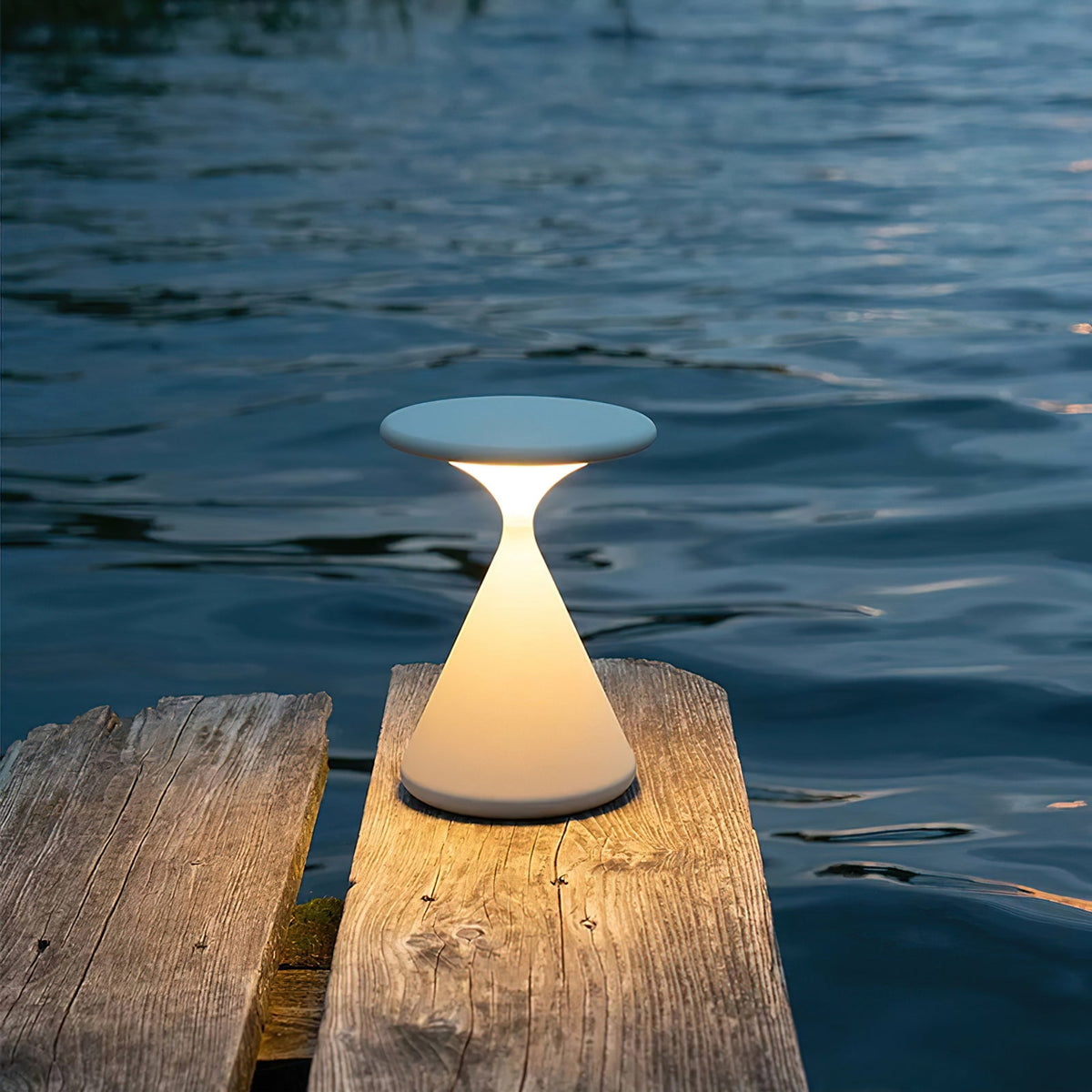 Wireless Battery Table Lamp – 5200mAh USB Rechargeable – Touch Control – Warm & Cool Light – Indoor & Outdoor | Sansoti