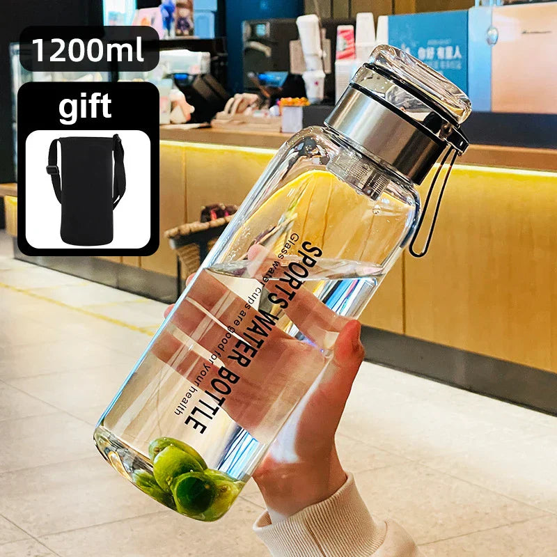 Große Wasserkanne 2 Liter transparent – praktische Trinkflasche für Milch, Saft & Wasser | Sansoti