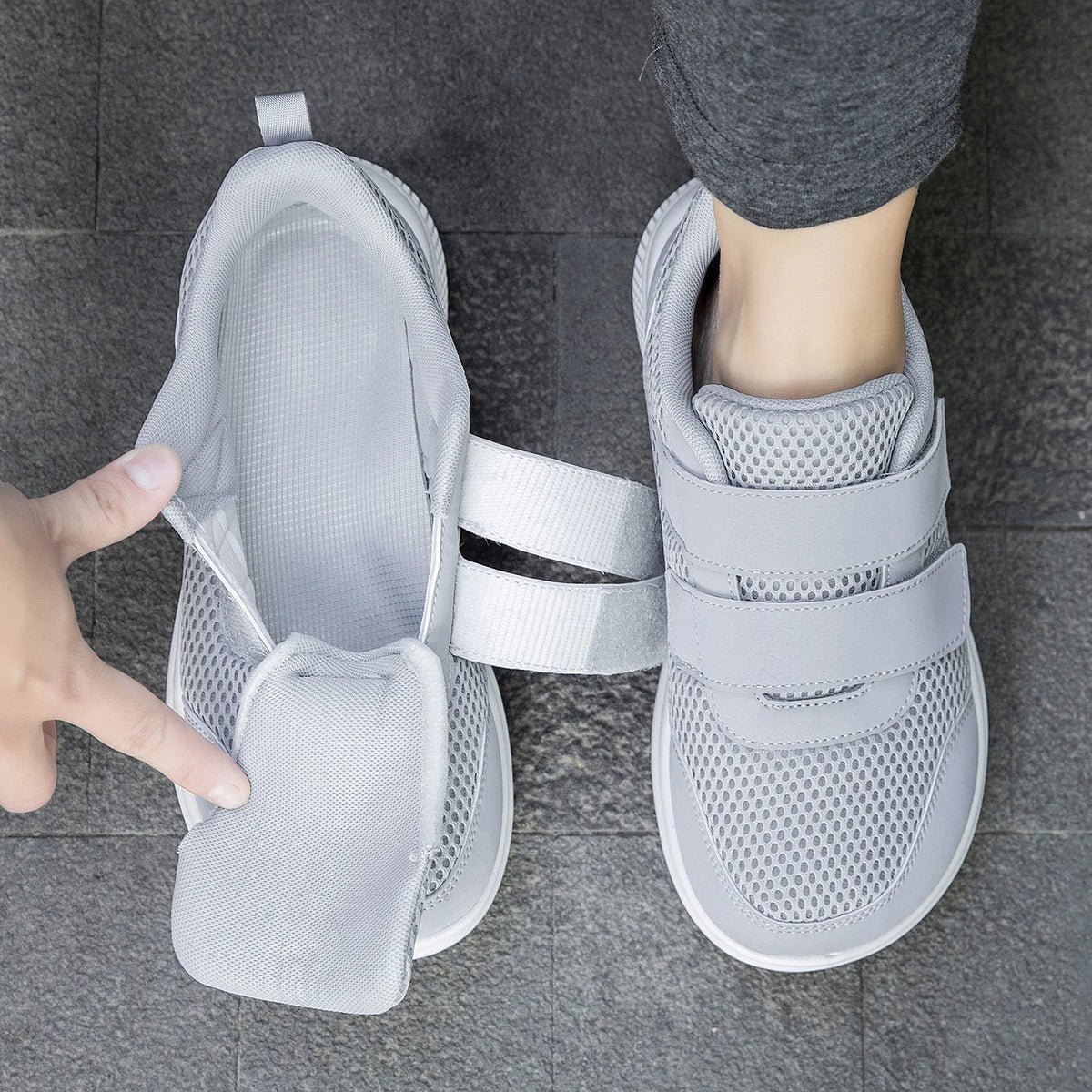 Verstellbare Wandersneaker, großzügige Passform, Klettverschluss, atmungsaktives Mesh, orthopädischer Komfort, für tägliches Wandern | Sansoti