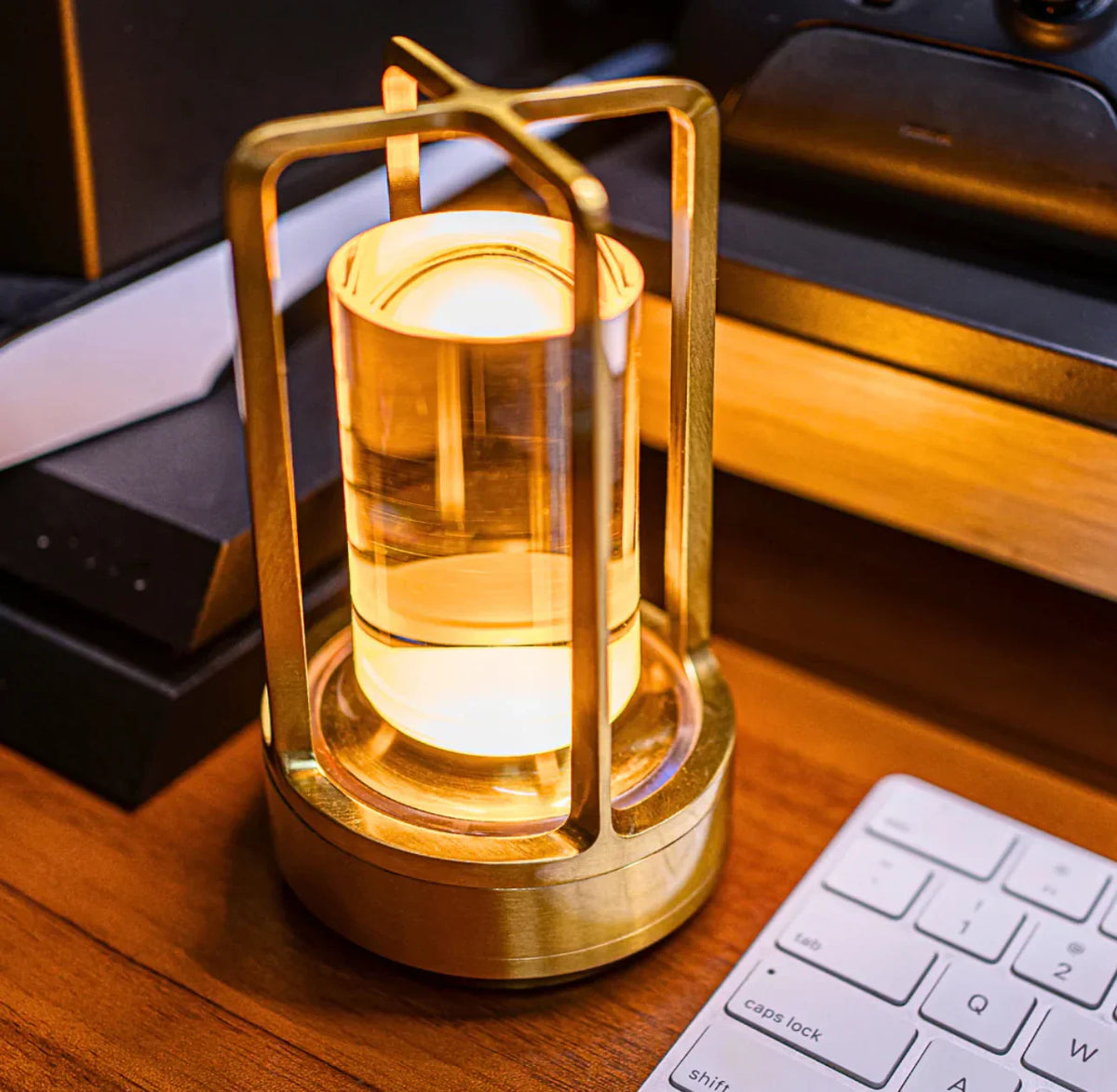 Portable Crystal Table Lamp on Batteries Dimmable LED Gold Silver Black Ambient Lamp Wireless | Sansoti