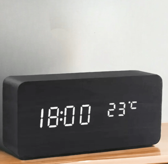 LED-Holzwecker mit Sprachaktivierung & minimalistischem Design – Sansoti