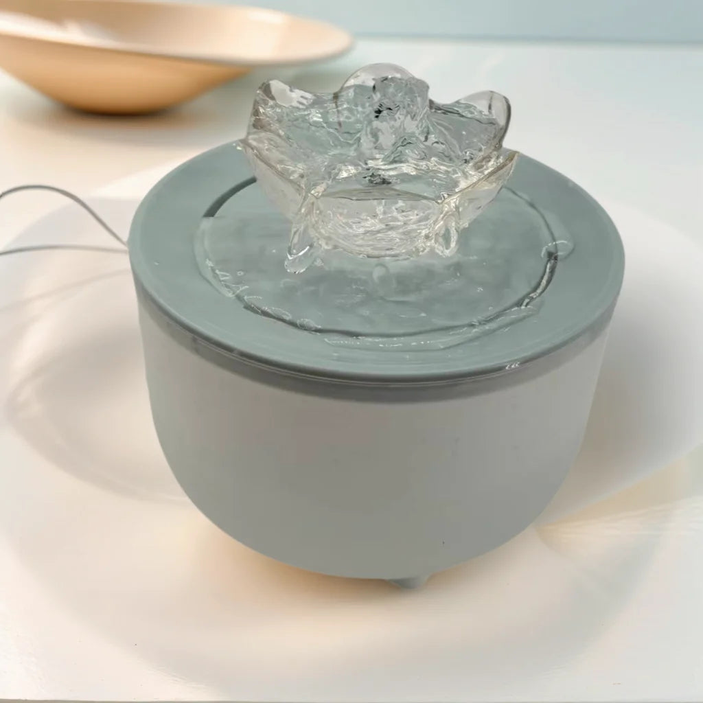 Elektrischer Katzenbrunnen 1,2L mit leiser Wasserpumpe, USB-aufladbar, mit Filter, Wassernapf für Haustiere | Sansoti