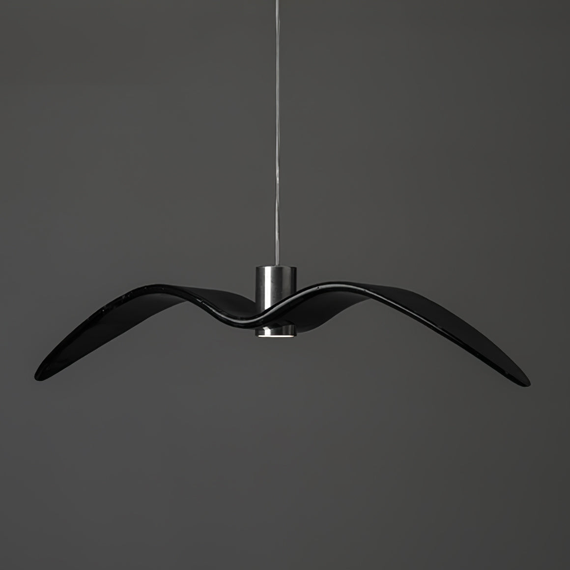 Suspension LED design oiseau résine aluminium blanc noir 3000K 4000K 6000K salon lampe pendante minimaliste organique plafonnier | Sansoti