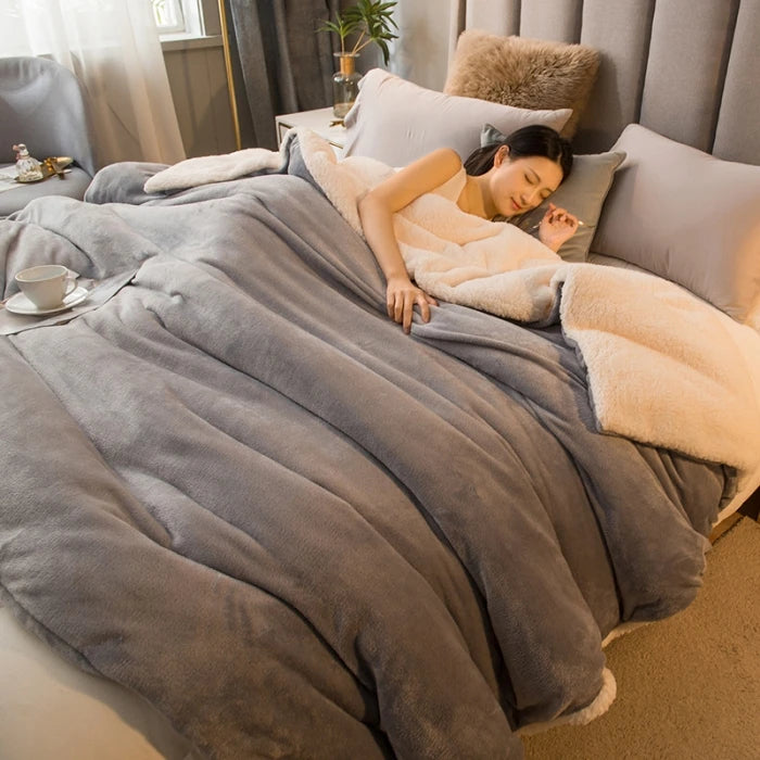 Wool Plaid Blanket | Warm & Soft | Double-Sided | For Bed, Sofa & Winter