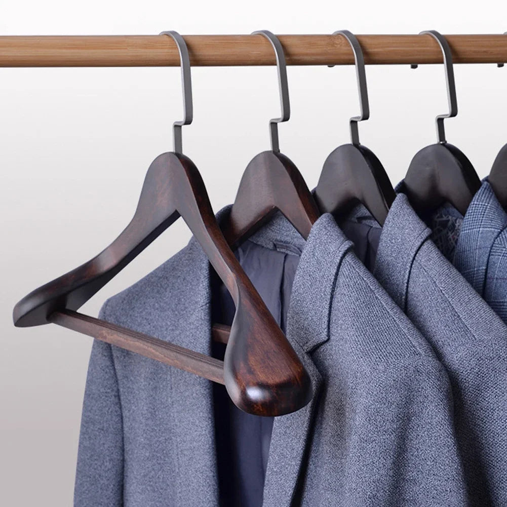 Cintres en bois et métal brun foncé, garde-robe, armoire, lot de cintres luxe, antidérapants, maintien de la forme | Sansoti