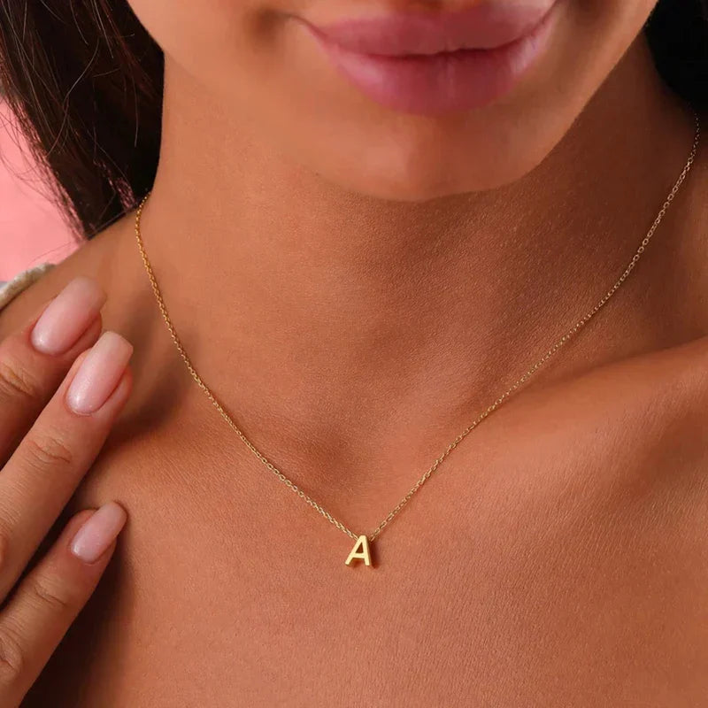 Minimalistische Letter Initiaal Ketting – Edelstaal met Verstelbare Ketting – Personaliseerbaar – Elegant voor Dagelijks of Feestelijk | Sansoti