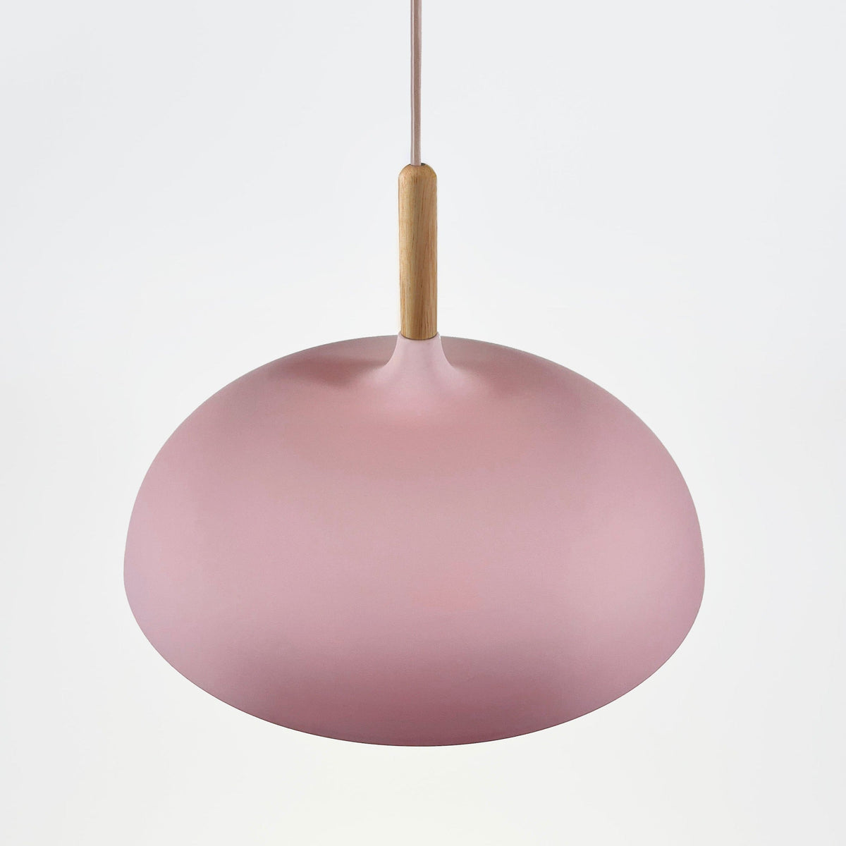 Pastelowa lampa wisząca z aluminium i drewna, retro, kopuła, kula E27, pokój dziecięcy, salon | Sansoti