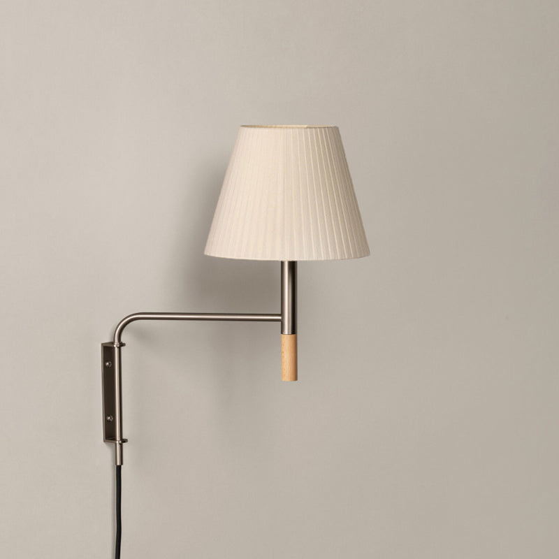 Adjustable Wall Lamp with Swivel Arm – Modern Design Reading Lamp with Hand-Knitted Parchment or Pleated Shade | Sansoti