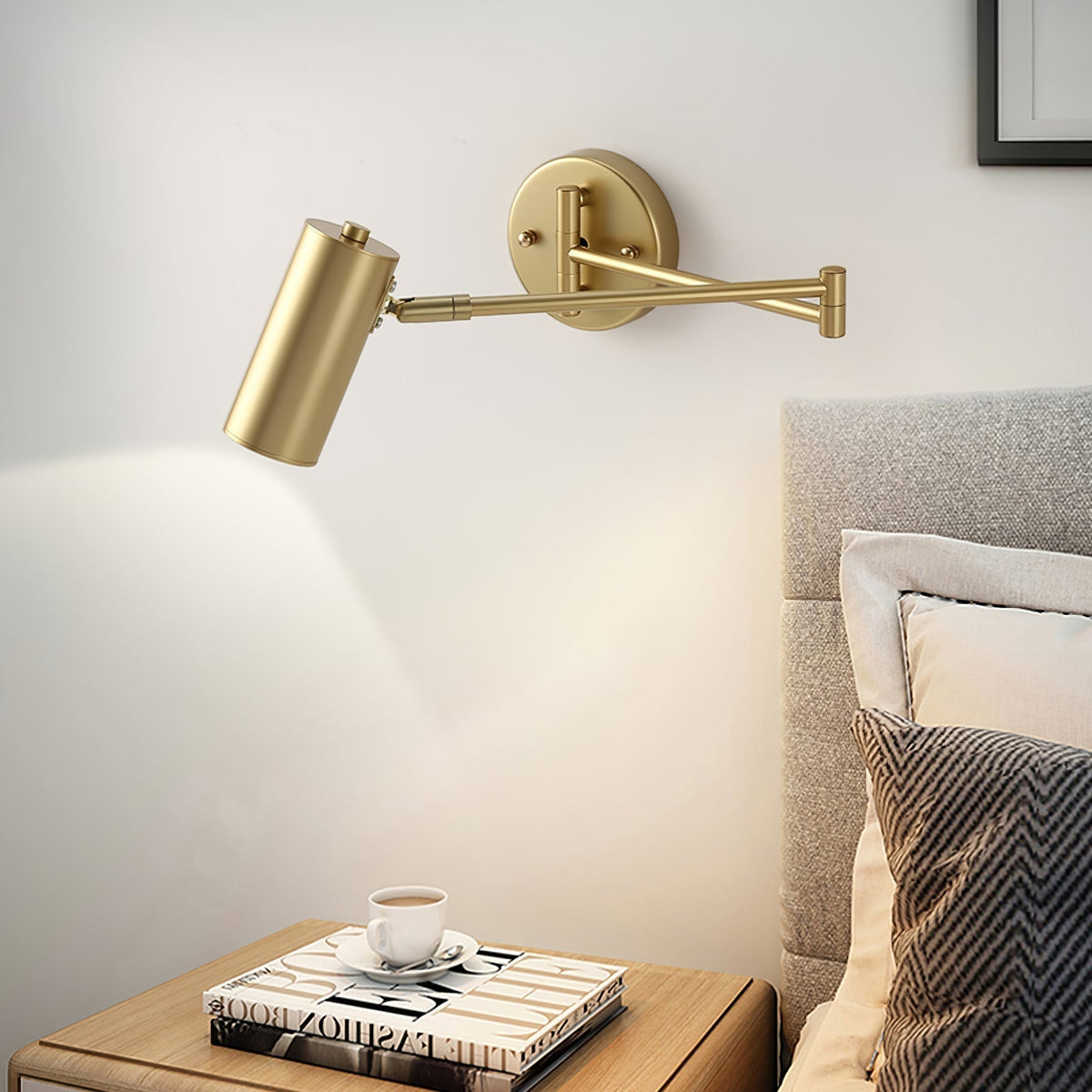 Adjustable LED Wall Lamp in Brass or Black Metal with Rotatable Arm and Cylindrical Spot for Bedroom and Bathroom | Sansoti