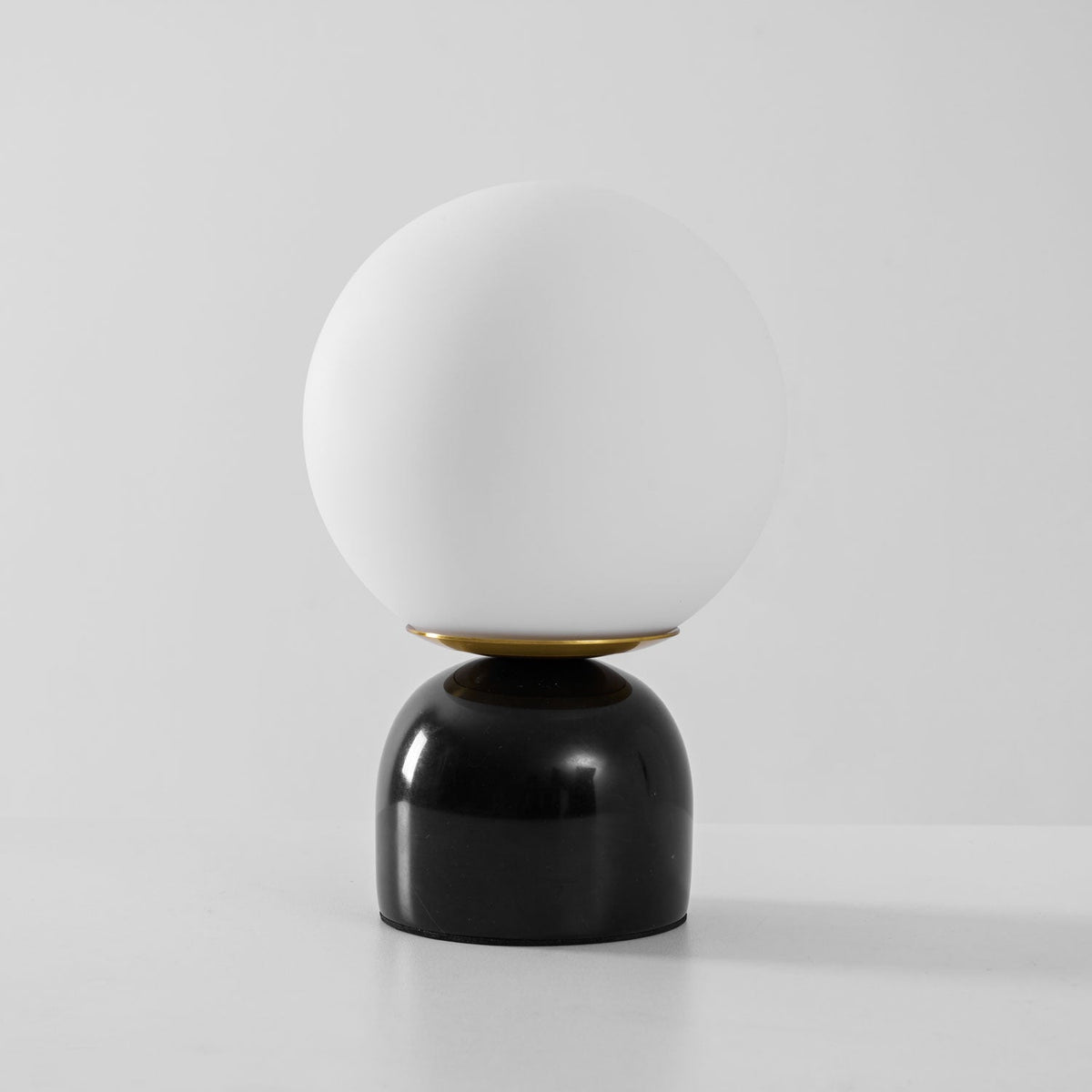 Marble Table Lamp with Glass Globe – Scandinavian Design for Atmospheric Accent Lighting | Sansoti