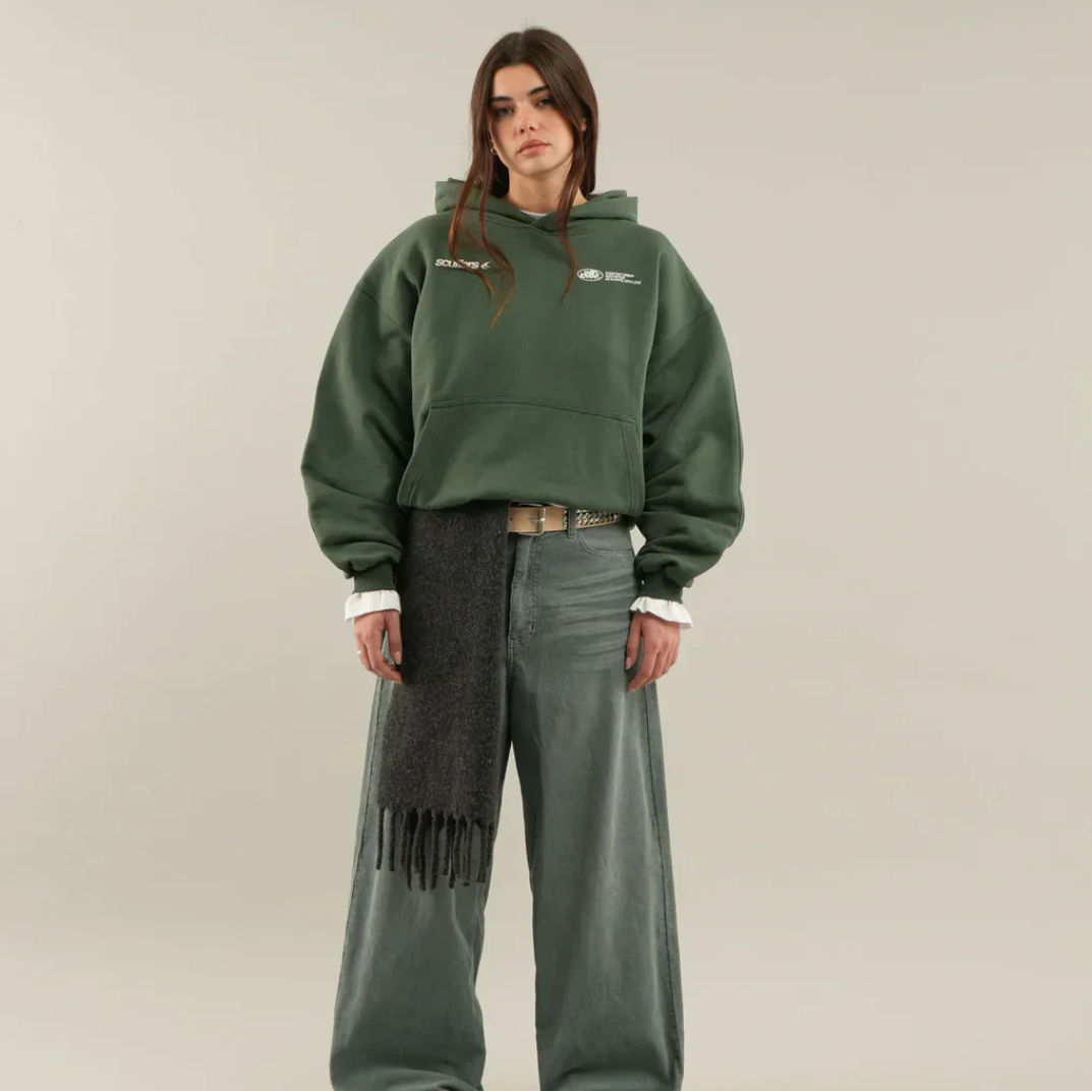 Unisex gefütterter Kapuzenpullover – Weicher, bequemer Hoodie für Wärme und lässigen Stil im Herbst und Winter | Sansoti