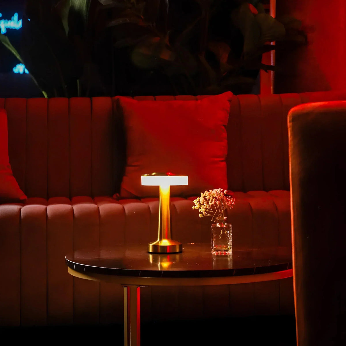 Table Lamp Wireless Rechargeable Dimmable Metal LED 3 Light Colors USB-C Gold Silver Black Retro Restaurant Bar Nightstand Mood Lamp Portable | Sansoti