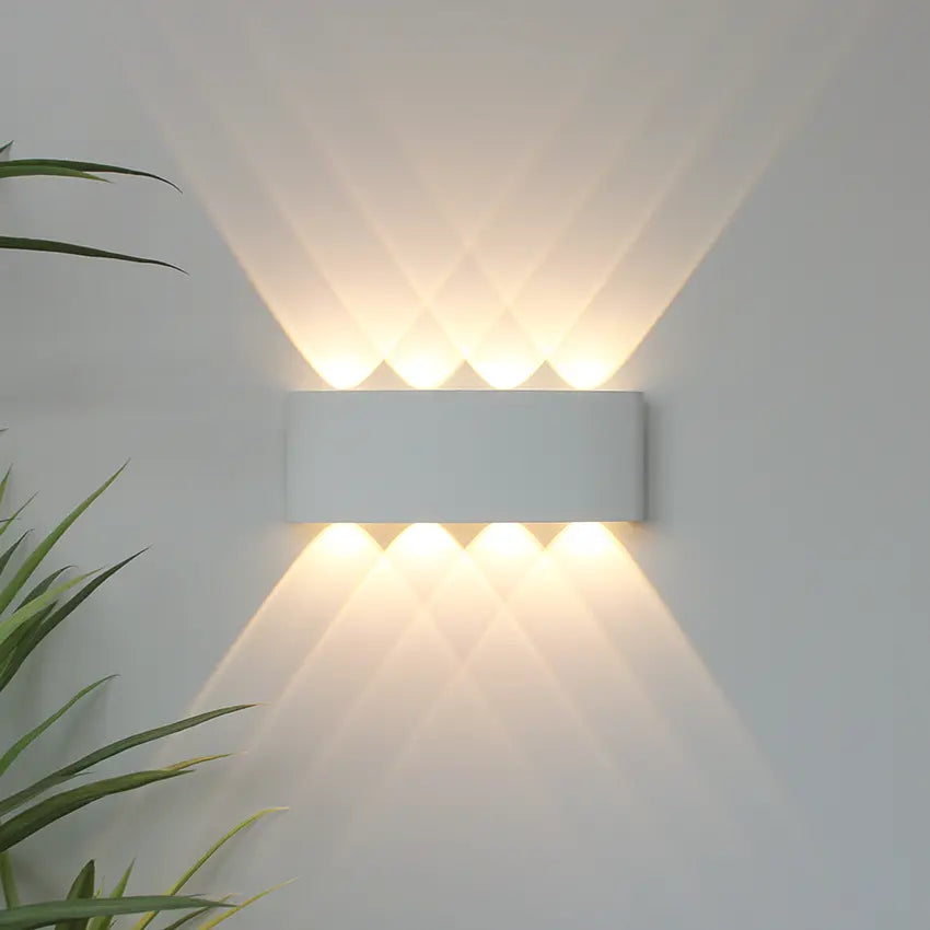 Applique murale moderne aluminium noir & blanc IP44 blanc chaud intérieur & extérieur | Sansoti