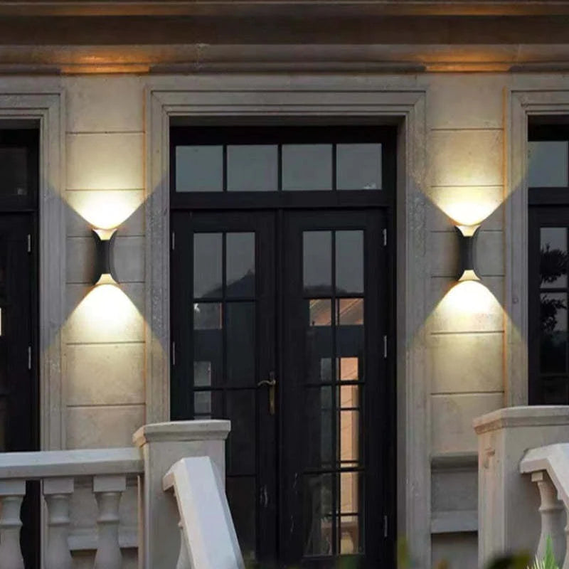 Outdoor Wall Lamp Metal Black White LED Modern Design Garden Terrace Entrance Facade Cozy | Sansoti