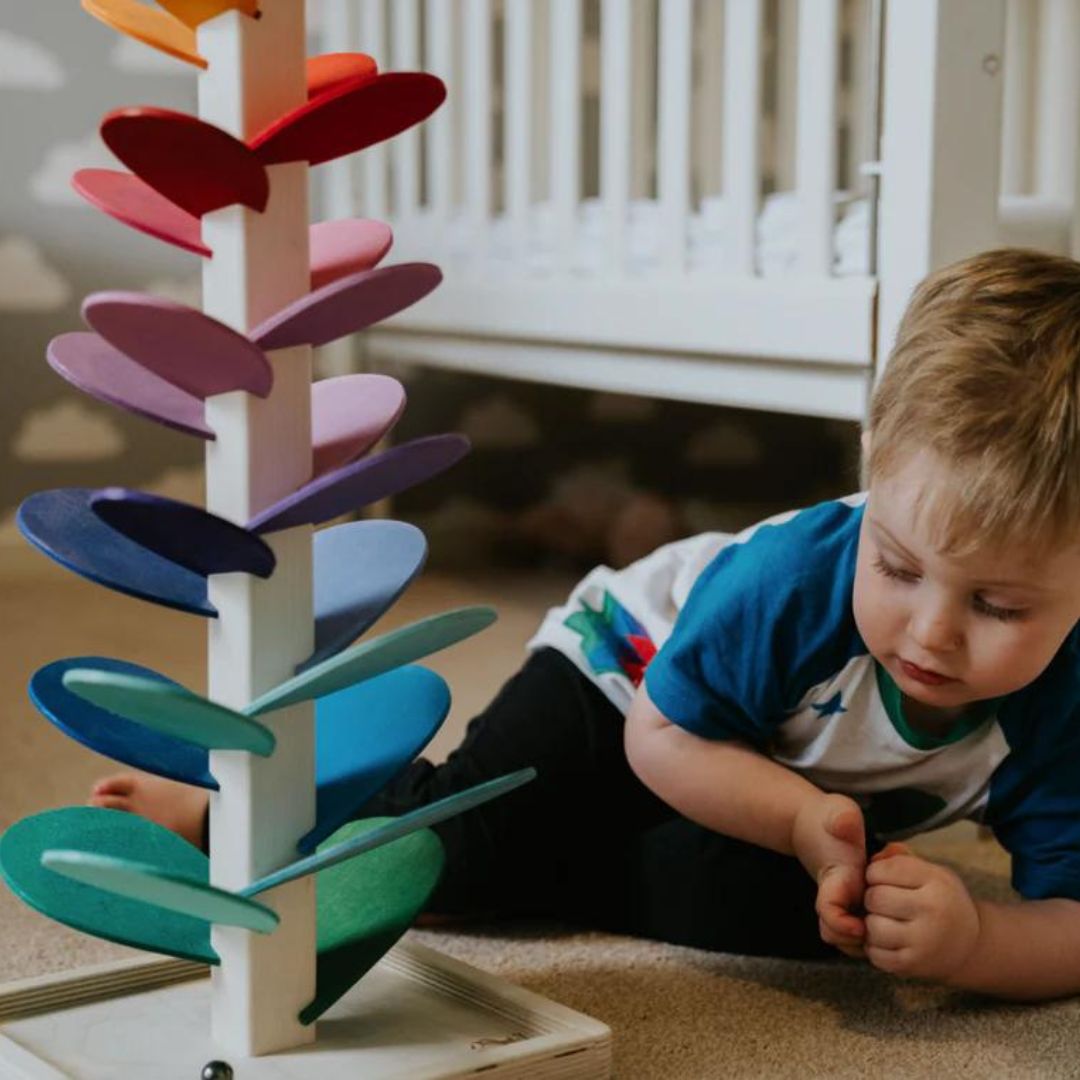 Holz Murmelbahn mit Regenbogenfarben und Musikalischem Klang für Kleinkinder 71 cm Spielzeug Interaktiv Pädagogisch Motorik Kognitive Entwicklung Montessori Lernspaß | Sansoti
