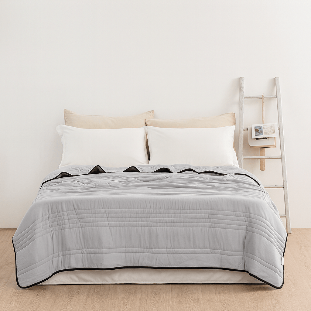 Cooling Blanket Summer Lightweight Breathable Moisture-Wicking Skin-Friendly Polyester All Seasons