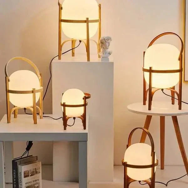 Lampa stołowa, drewno i szkło opalowe, naturalna, 3 rozmiary, salon, sypialnia, oświetlenie nastrojowe, lampa stojąca, Japandi, styl skandynawski | Sansoti