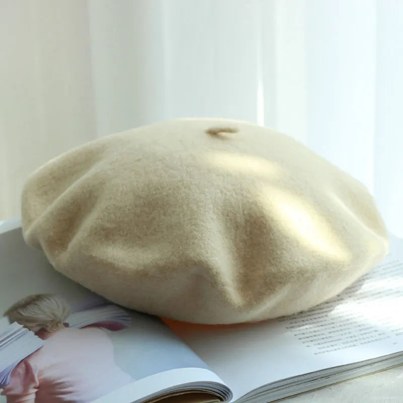 Wollbarett für Damen – Klassischer französischer Stil – Warmes Winteraccessoire | Sansoti