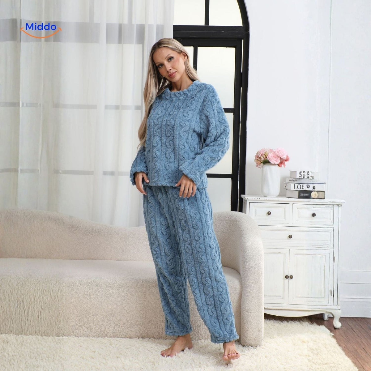 Women's Fleece Pyjama Set Winter Soft Loungewear Top & Trousers Warm Nightwear Comfortable Relaxation at Home | Sansoti