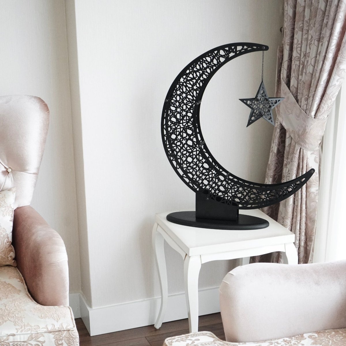 Islamic Moon & Star Wall Decoration — Metal Ramadan Ornament in Gold or Black | Sansoti