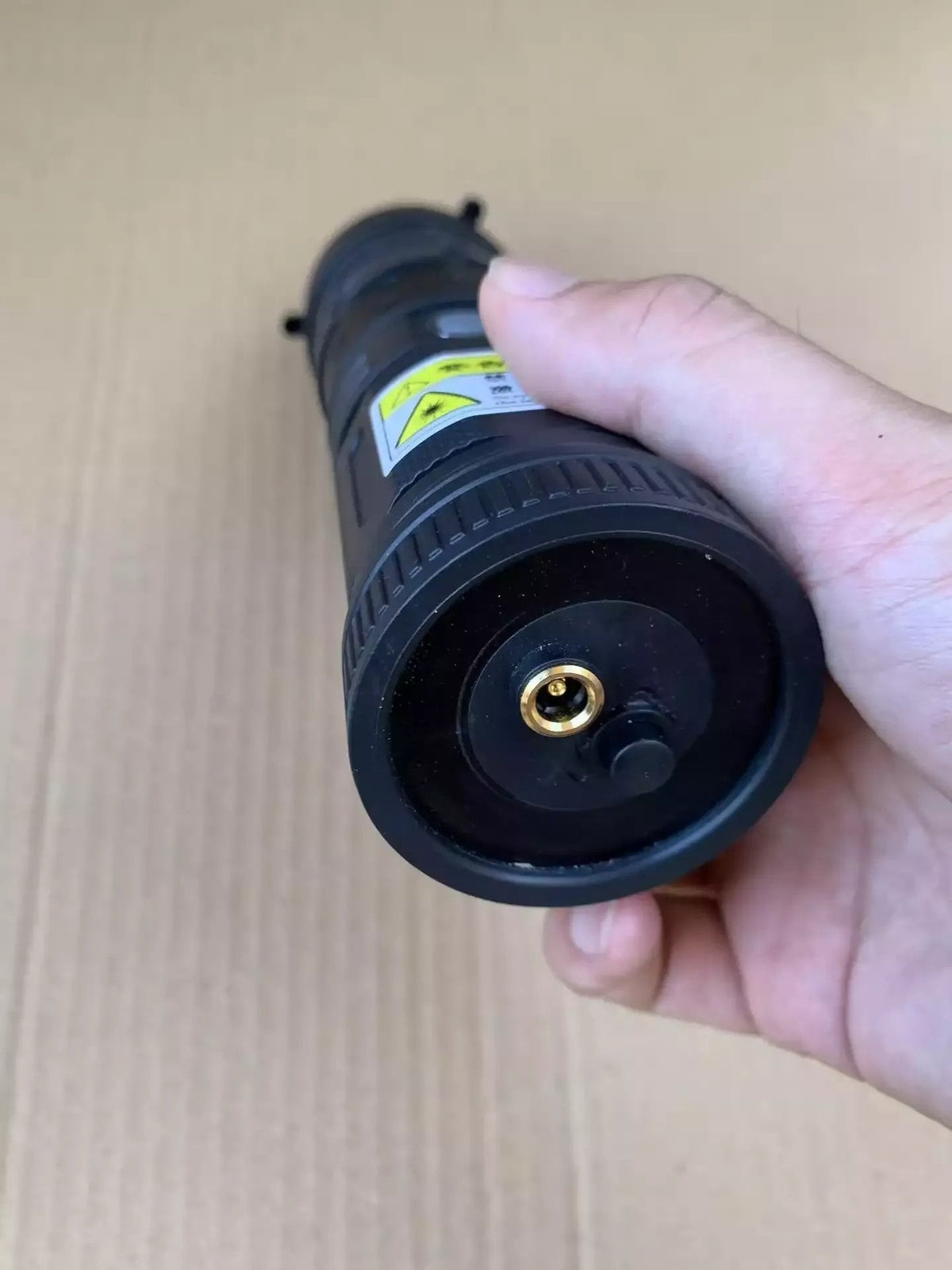 Podczerwony reflektor laserowy 120 W ze wzmacniaczem wiązki 10× do noktowizyjnych kamer bezpieczeństwa i monitoringu zewnętrznego | Sansoti