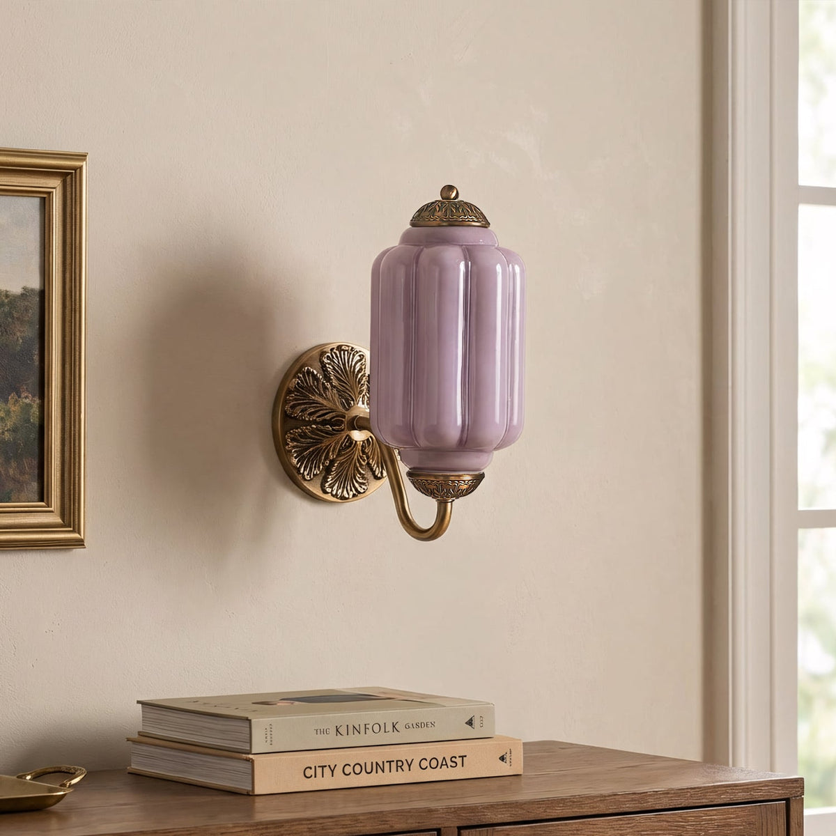 Vintage Wandleuchte mit Milchglas und geöltem Messing – Klassische Retro-Beleuchtung für Flur, Schlafzimmer, Wohnzimmer | Sansoti