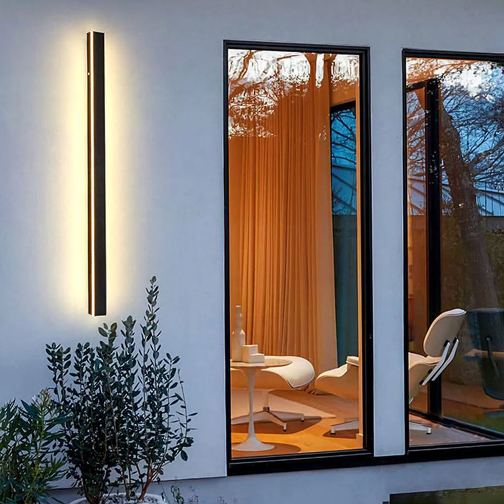 Aplique exterior LED negro de aluminio IP65 30-200cm moderno | Sansoti
