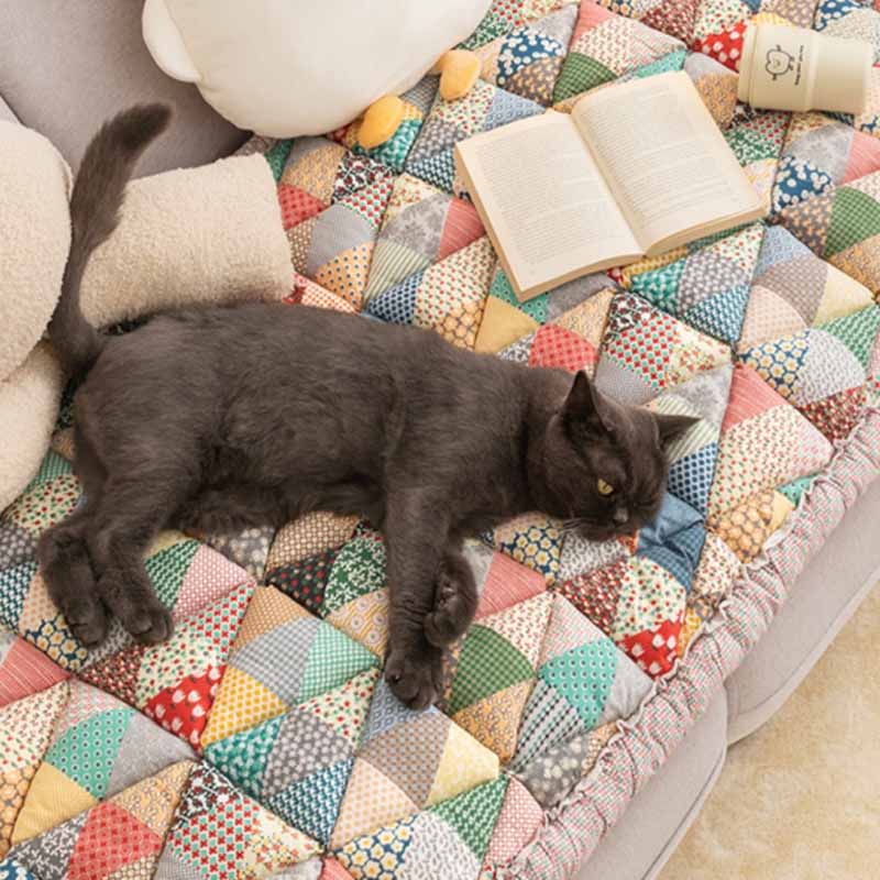 Cotton sofa cover with quilted protective layer 60x180cm non-slip furniture protector seat covers in various colors | Sansoti