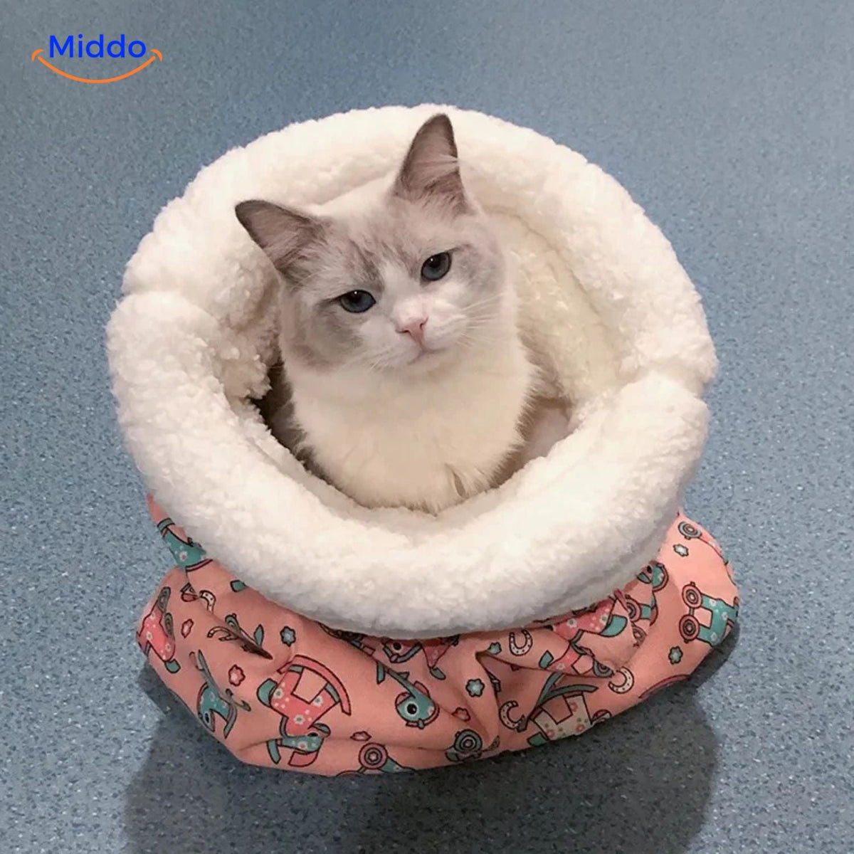 Plush Patterned Cat Bed Sleeping Bag - Warm and Comfortable for Small and Large Cats, All Seasons Pet | Sansoti