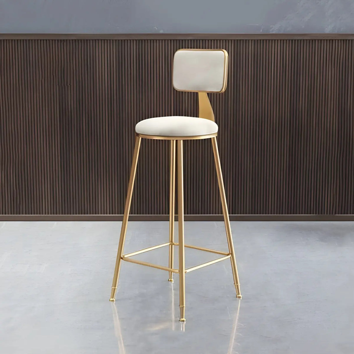 Barstoel met Fluwelen Bekleding en Gouden Frame – Elegante Velvet Kruk voor Keukeneiland en Thuisbar | Sansoti