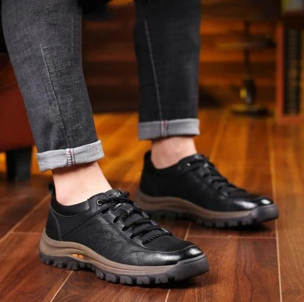 Orthopädische Herrenschuhe aus Leder, wasserdicht, mit ergonomischer Gummisohle, komfortabel, Schwarz und Braun, zum Wandern und für Outdoor-Aktivitäten | Sansoti