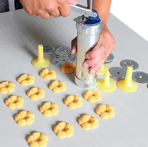 Presse Biscuits Aluminium 20 Formes 4 Embouts Spritzgebäck Fabricant de Biscuits Biscuits de Noël Cuisson Décoration | Sansoti