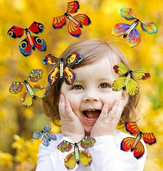 Flying Butterflies Surprise 10x12cm Wind-Up Cardboard Toy Children's Party Decoration Gift Card | Sansoti