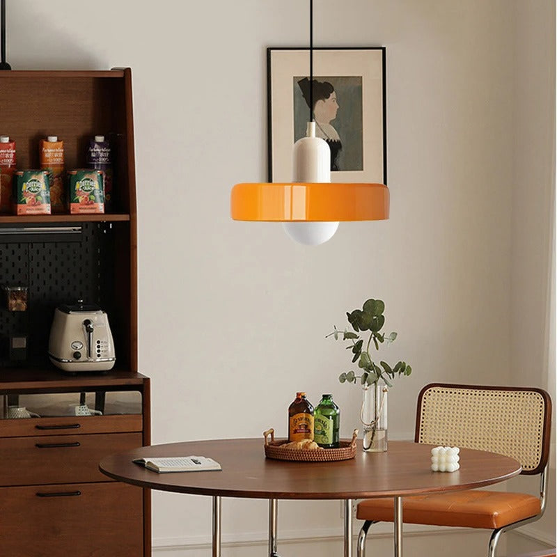 Glas-Hängeleuchte mit doppelfarbigem Schirm – Moderne Bauhaus-Stil Beleuchtung für Wohn- und Esszimmer | Sansoti