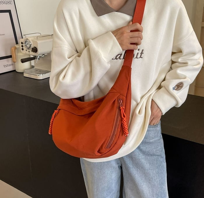 Nylon Schoudertas Halfmaan Medium Crossbody Hobo Tas Waterdicht Dames Verstelbaar Riem Casual Dagelijks | Sansoti