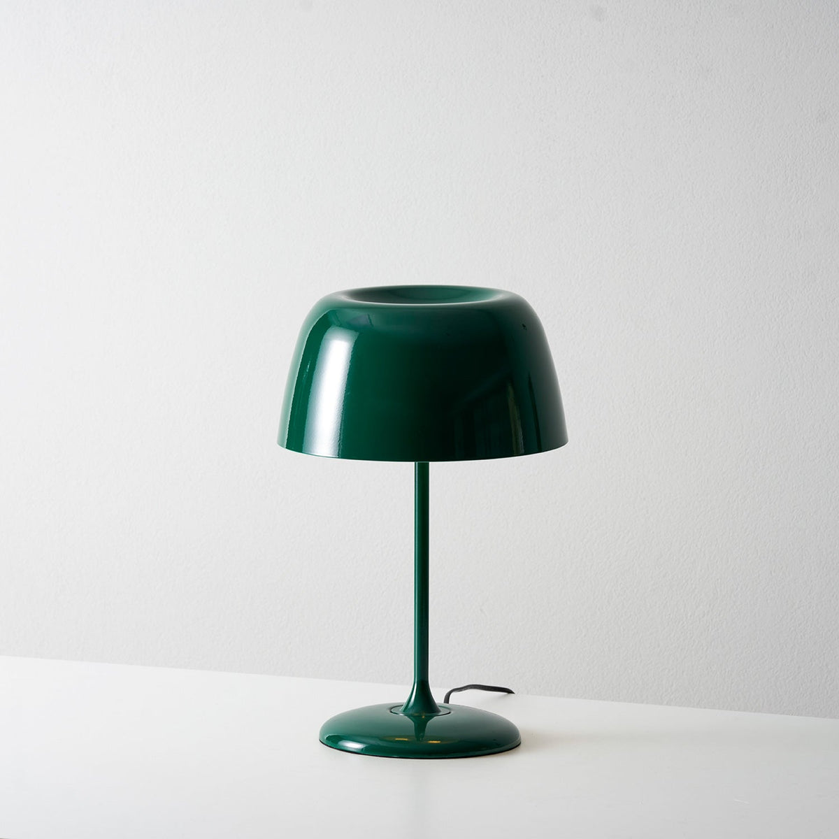 Bittel Table Lamp – Scandinavian Inspired Table Lamp with E26/E27 Socket and Dim Function | Sansoti