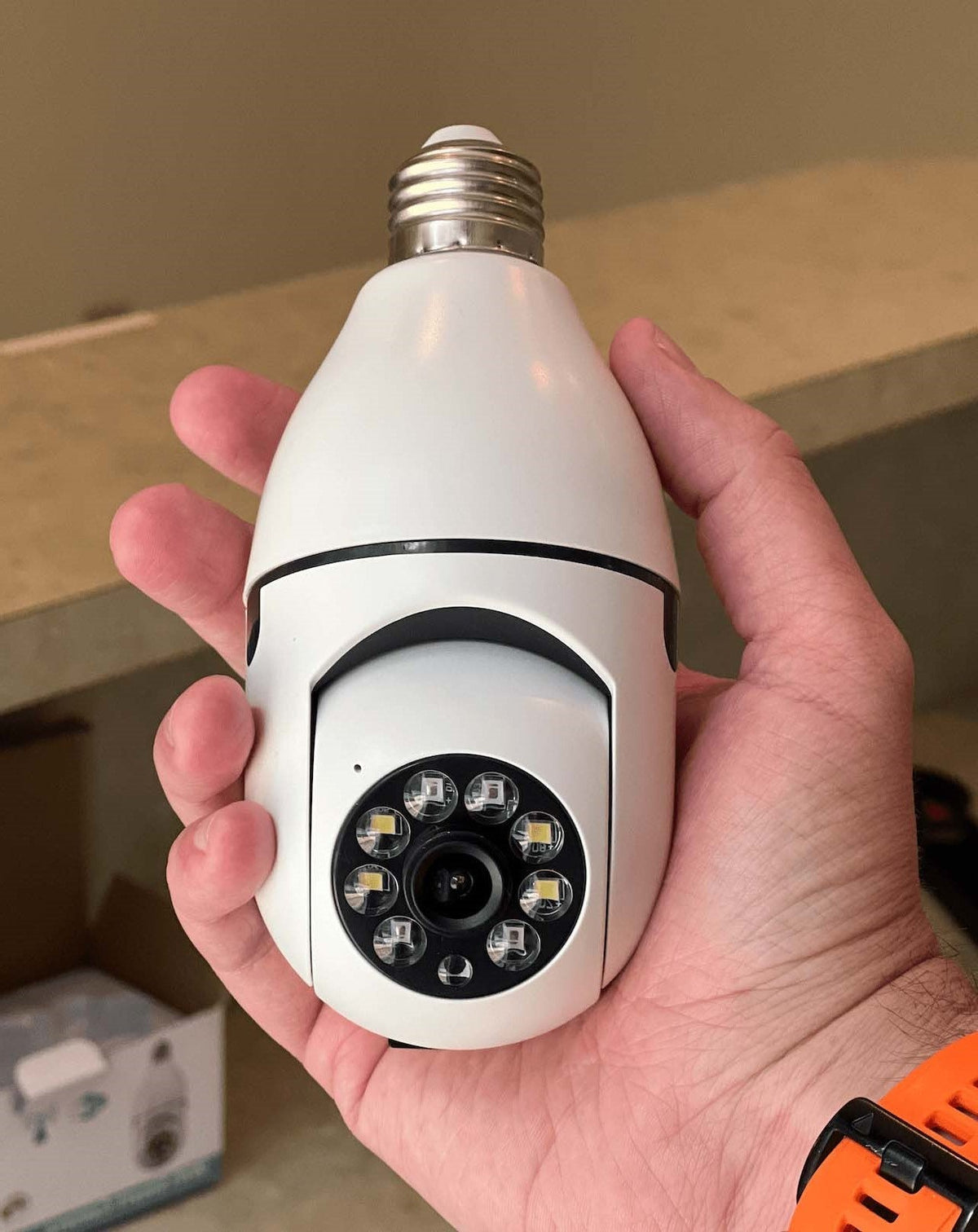 Smart Security Camera Light Bulb with 360° Rotation Night Vision HD Monitoring for Home Office Nursery | Sansoti