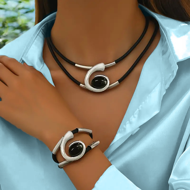 Vintage Boho Jewelry Set with Delicate Patterns and Shimmering Accents for Modern Elegance | Sansoti