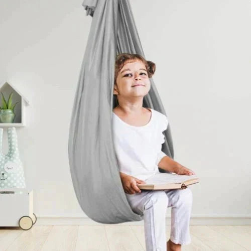 Sensoryczna huśtawka terapeutyczna dla dzieci 100×280 cm, elastanowa, podwieszana, uspokajająca, do zabawy w domu i relaksu | Sansoti