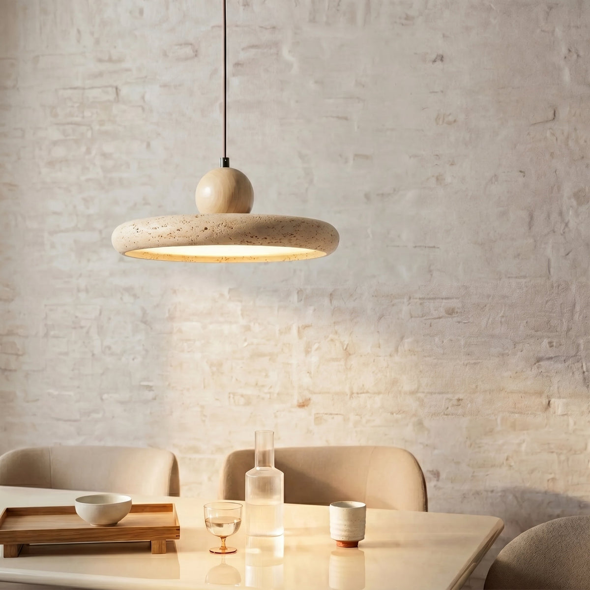 Hängelampe aus Travertin und Holz, Naturstein, LED, Esszimmer, verstellbar, skandinavisches Design, stimmungsvolle Beleuchtung, warmes Licht | Sansoti