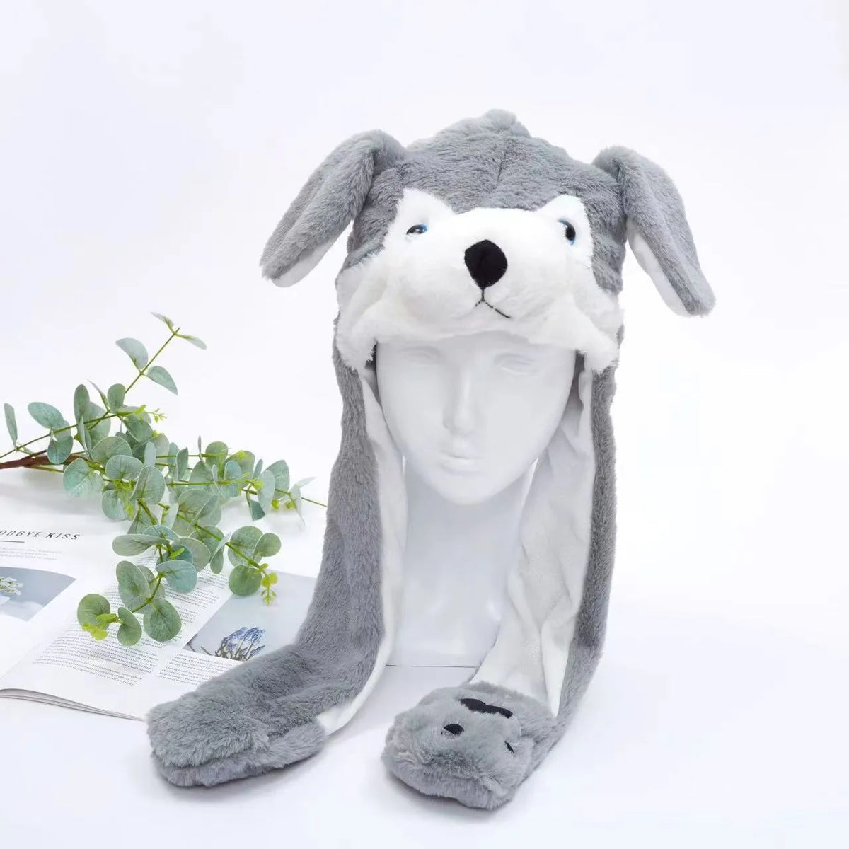Interactive plush hat with moving ears – soft headwear for parties, cosplay and fancy dress | Sansoti